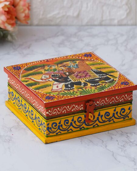 Wooden jewellery box