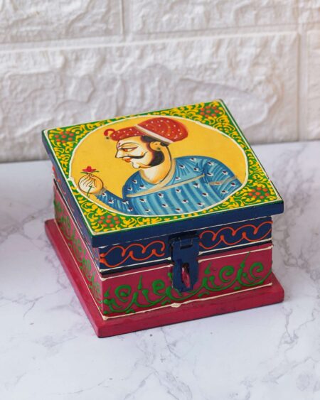 Wooden jewellery box